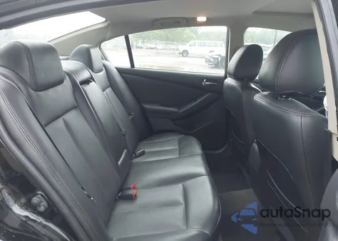 2009 Nissan Altima 2.5 S z USA, uszkodzony, nr VIN 1N4AL21E39N404627